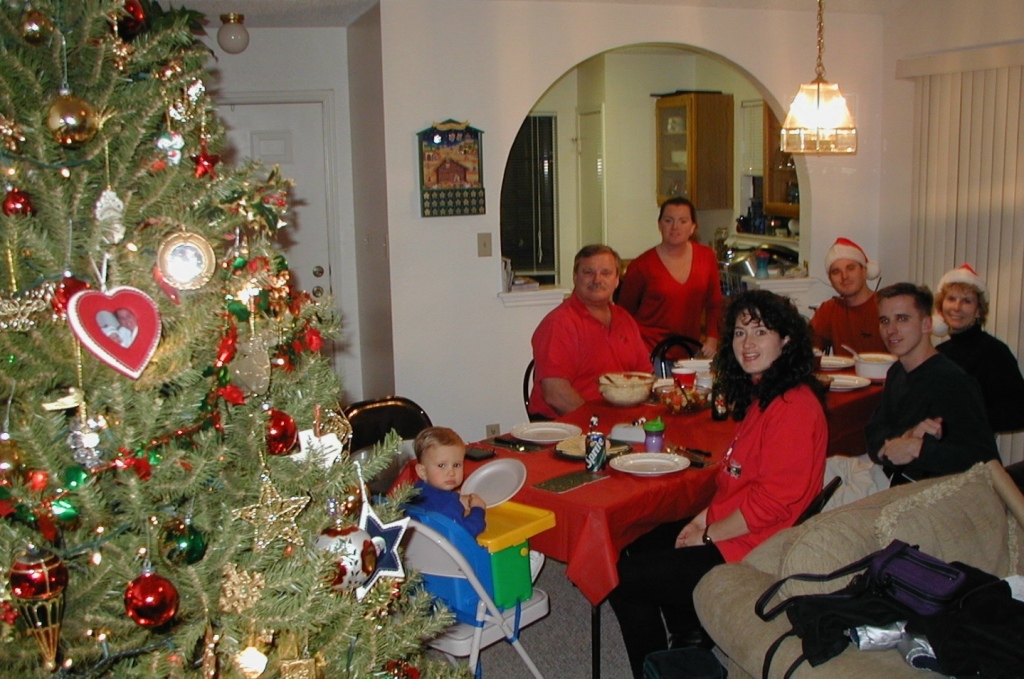 Hildebrand Christmas ScreenSaver/1024x768_2000-12-21-01 early Christmas at J&K.jpg